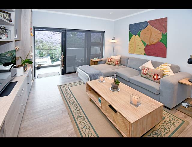 2 BEDROOM APARTMENT FOR SALE IN ROSEBANK